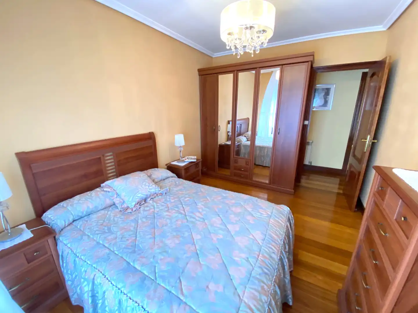 Habitación de Piso en venta en Castro-Urdiales con Horno, Lavadora y Microondas