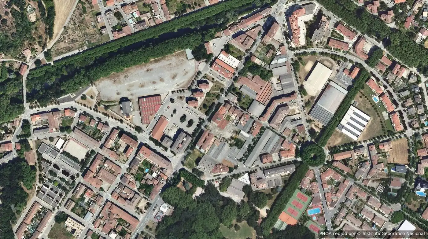 Piso en venta en Olot, Girona