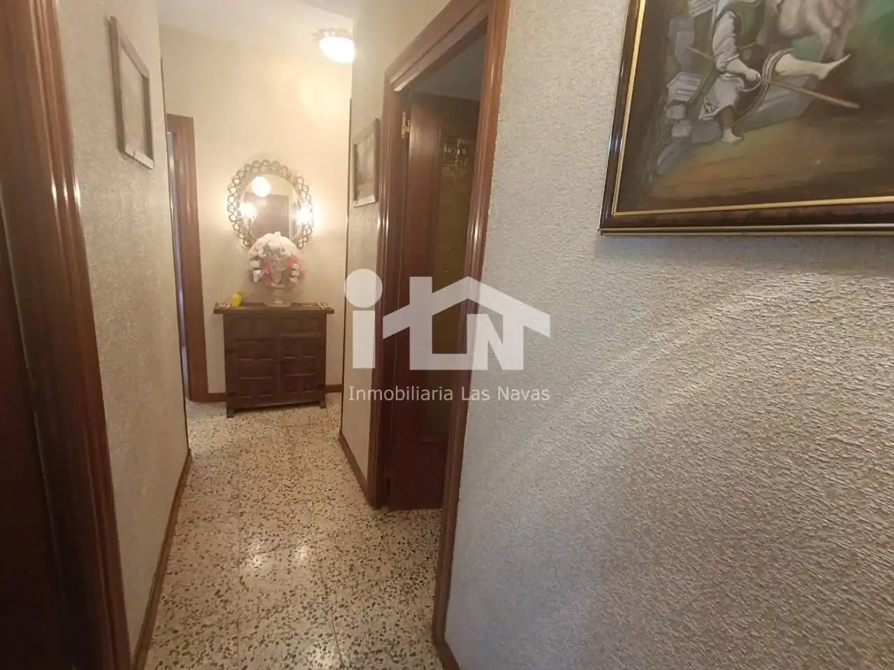 Piso en venta en Las Navas del Marqués  con Calefacción, Terraza y Balcón
