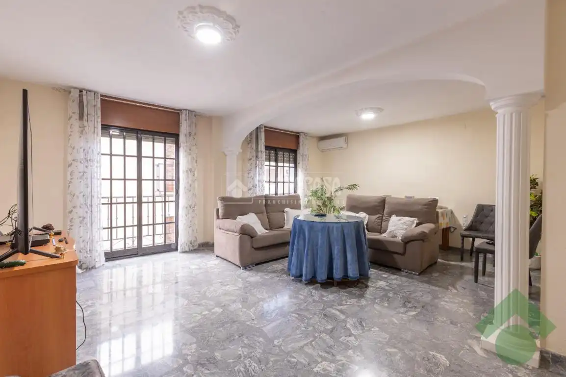 Flat for sale in Loja