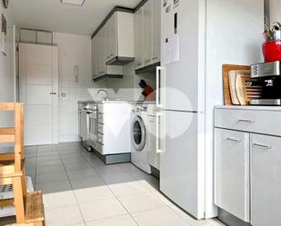 Kitchen of Flat for sale in  Madrid Capital  with Air Conditioner, Heating and Parquet flooring