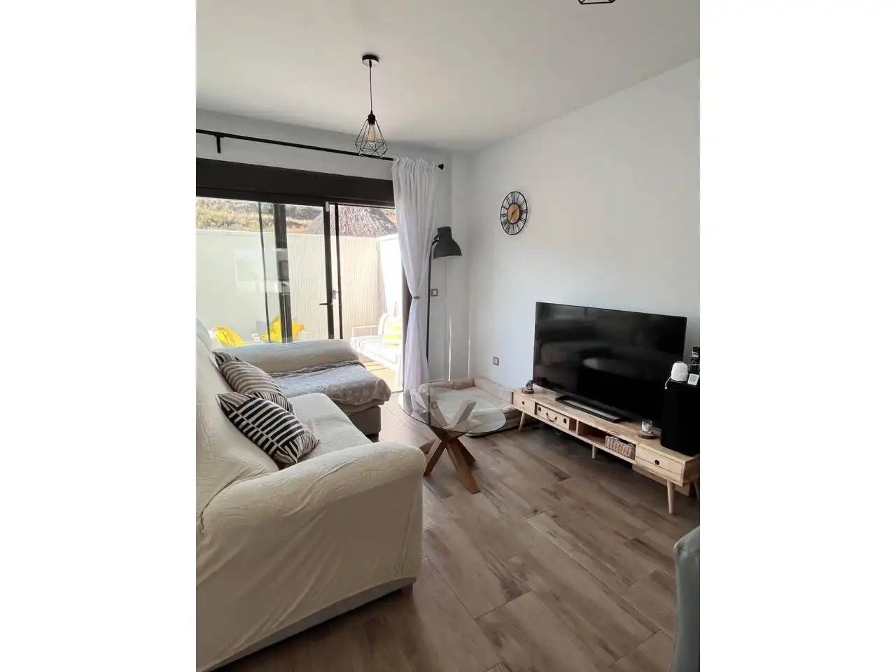 Sala de estar de Casa adosada de alquiler en Vélez-Málaga con Aire acondicionado, Terraza y Amueblado