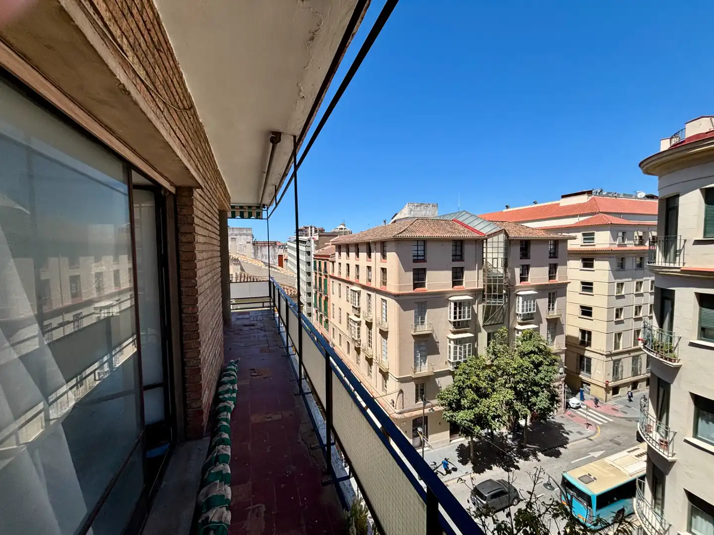 Vista exterior de Piso en venta en Málaga con Terraza y Balcón