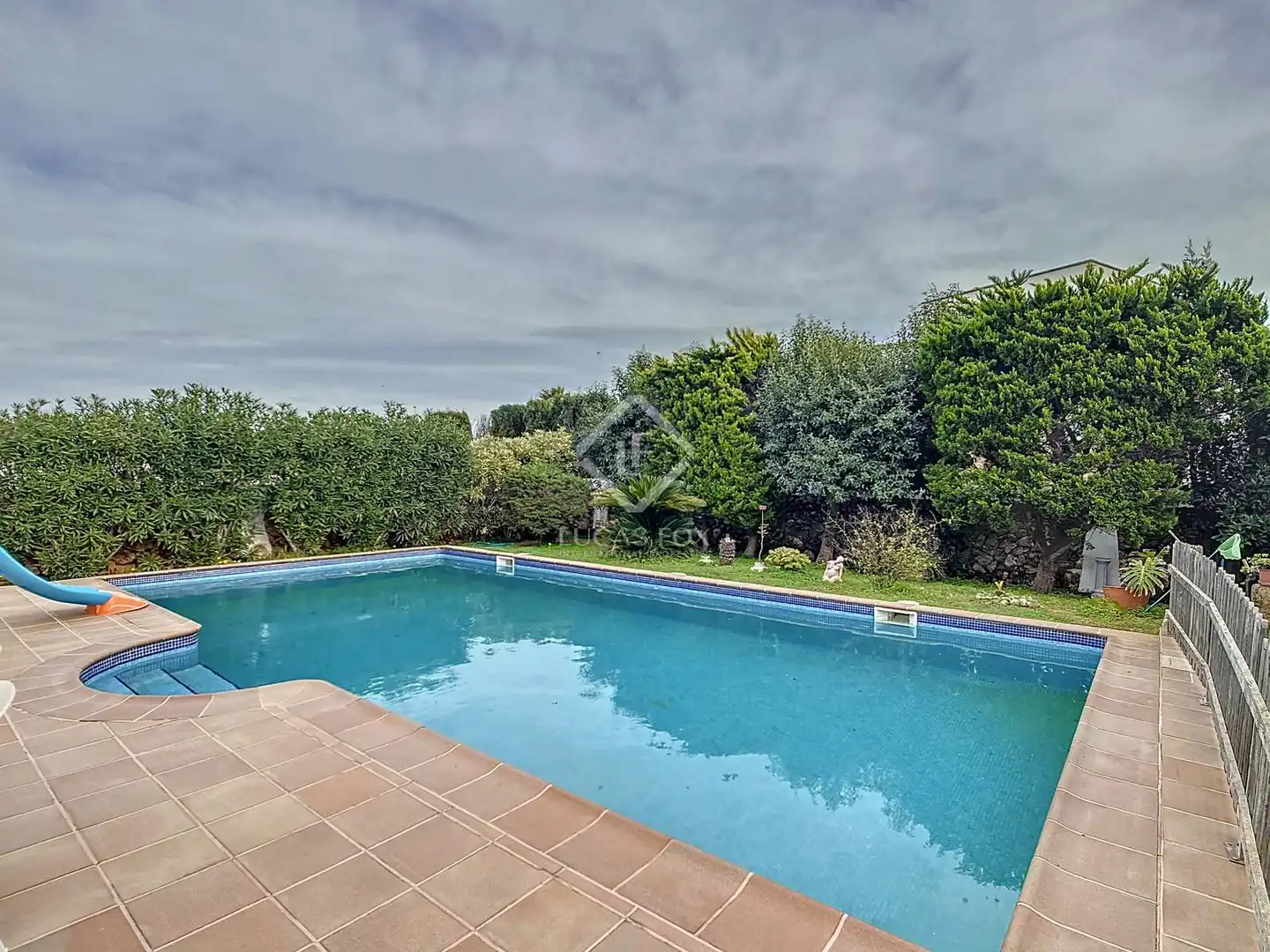 Piscina de Casa o xalet en venda en Ciutadella de Menorca amb Aire condicionat, Calefacció i Jardí privat