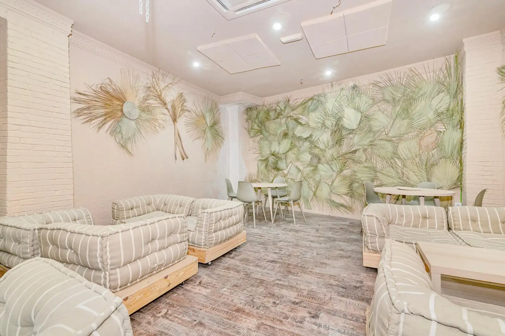 Business premises for sale in Calle del Cristo de Medinaceli 4, imagen 29