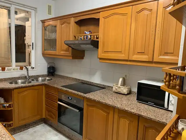 Cocina de Piso en venta en Ferrol con Calefacción, Parquet y Trastero