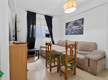 Piso con ascensor en venta en Poniente-Sur