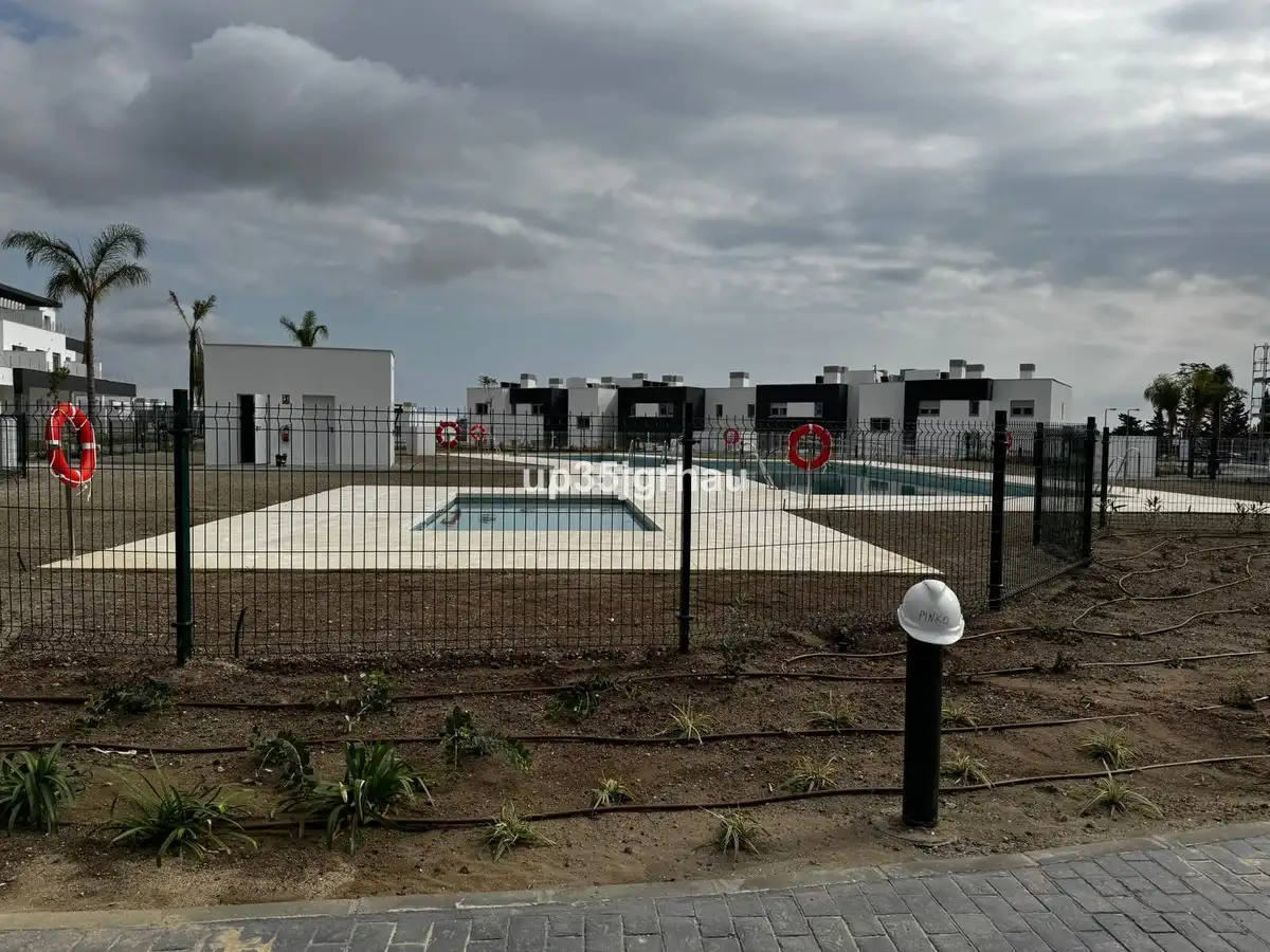 Pis en venda en Estepona amb Terrassa, Traster i Piscina