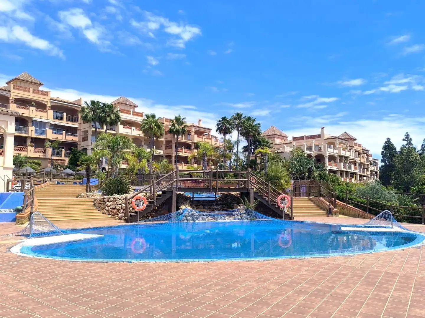 Apartament amb piscina en venda a Calle Calle Chalupa