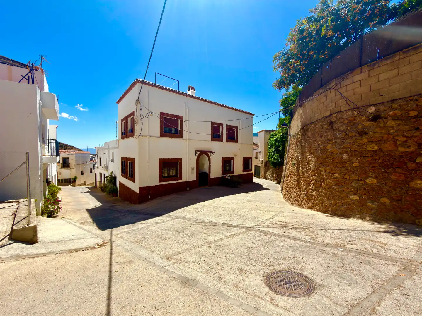 Vista exterior de Casa o xalet en venda en Canjáyar amb Aire condicionat, Terrassa i Traster