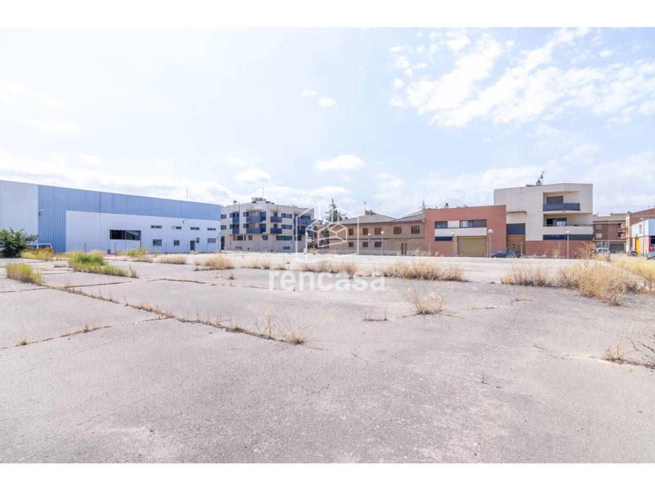 Vista exterior de Nau industrial en venda en Torres de Segre