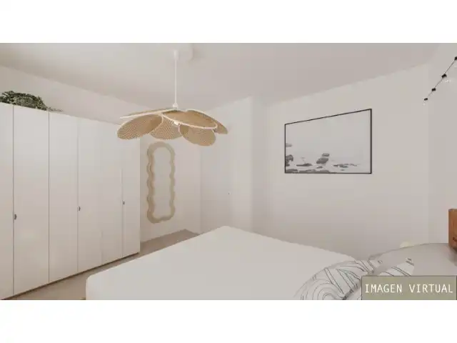 Dormitori de Casa o xalet en venda en Burjassot amb Jardí privat i Terrassa