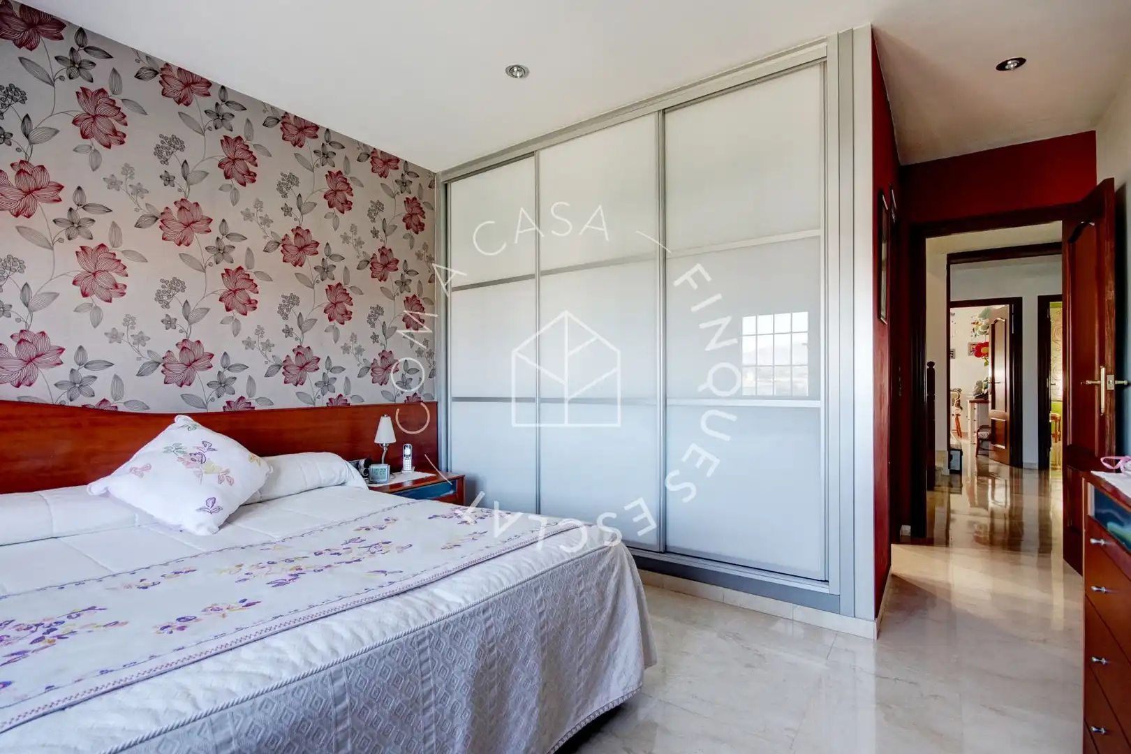 Detached homes for sale in Sant Llorenç d'Hortons