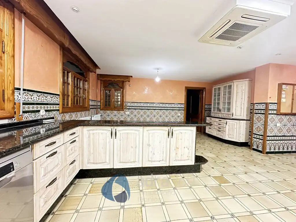Kitchen of Houses for sale in Lardero  with Air Conditioner, Heating and Private garden