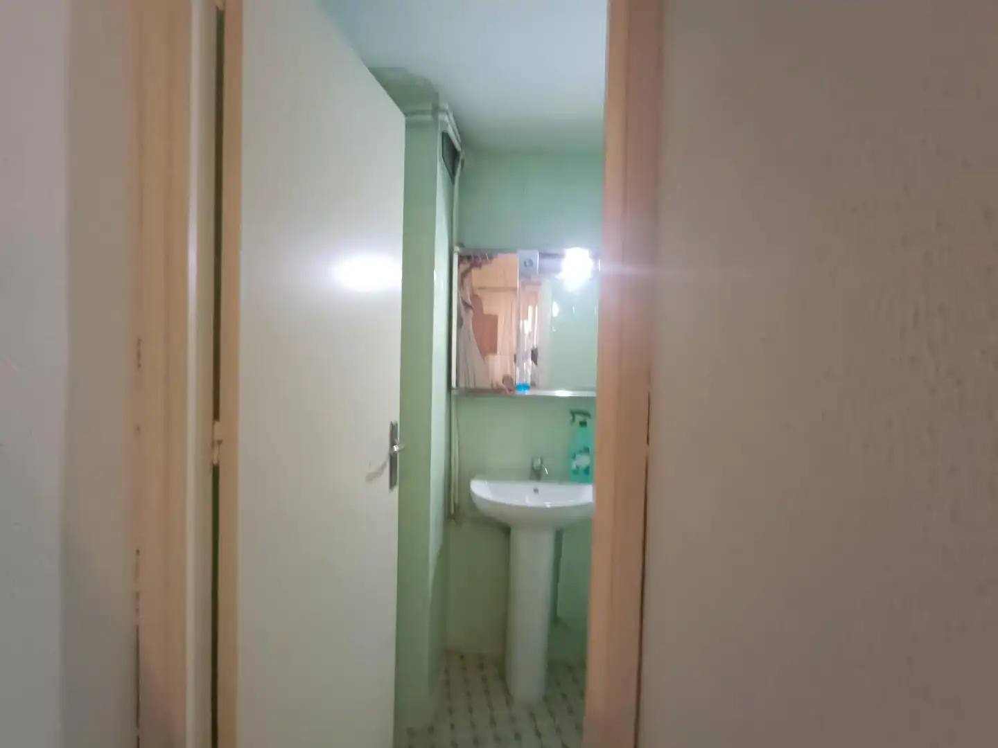 Bany de Pis en venda en Córdoba amb Balcó