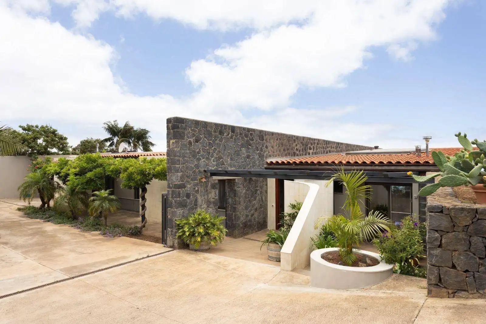 Vista exterior de Casa o chalet en venta en Tacoronte con Calefacción, Jardín privado y Terraza