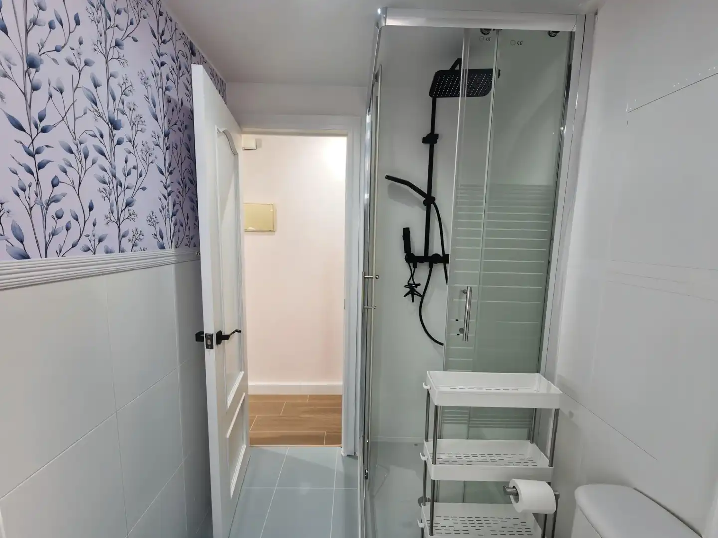 Bathroom of Flat for rent in Plasencia  with Furnished and Balcony