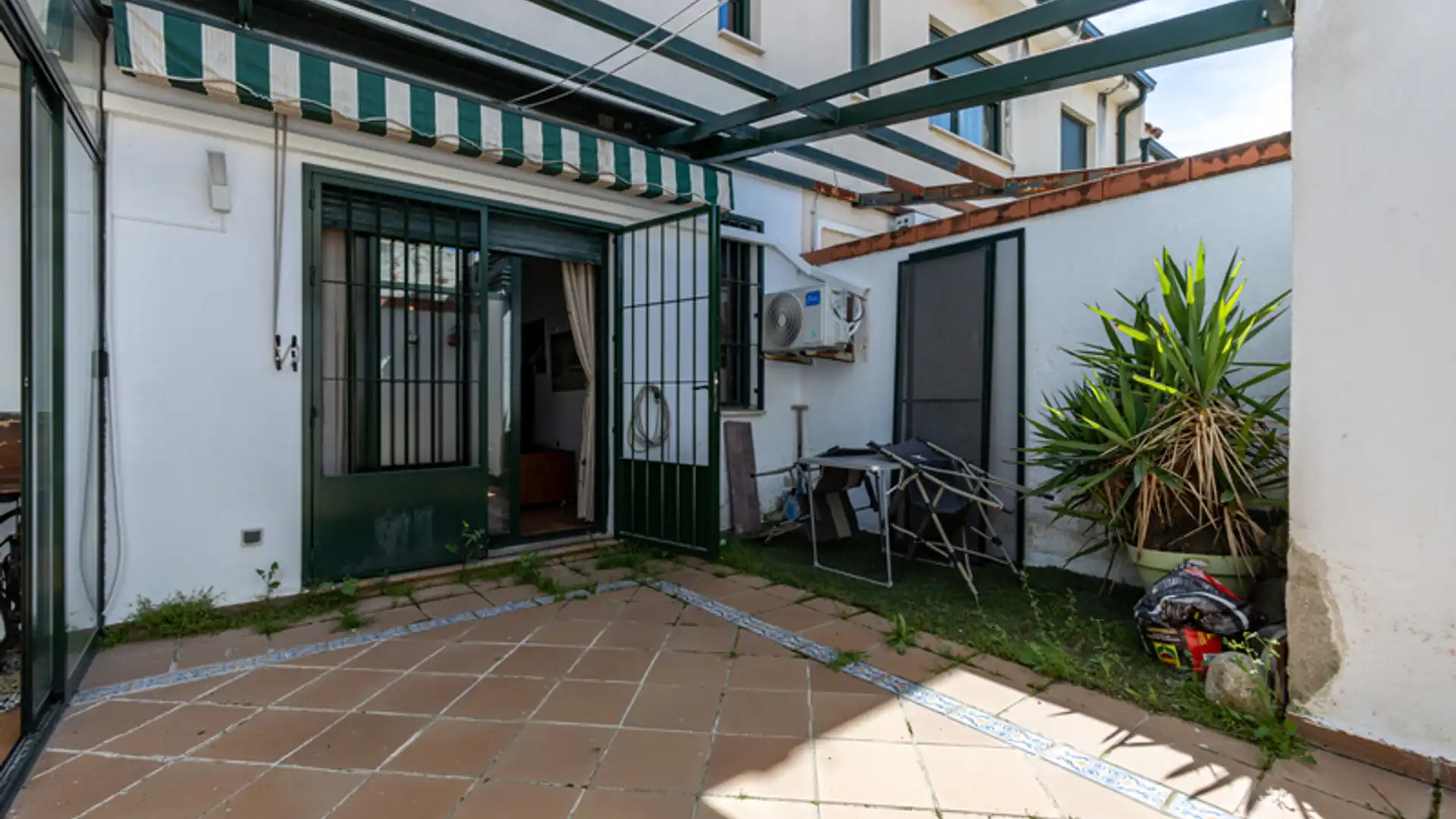 Jardín de Planta baja en venta en Yuncos con Aire acondicionado, Jardín privado y Terraza