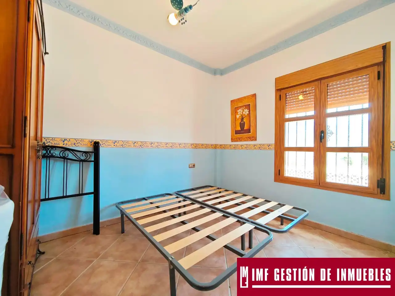 Dormitori de Casa o xalet en venda en Canillas de Aceituno amb Terrassa, Piscina i Moblat