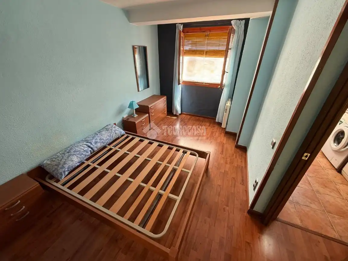 Habitación de Piso en venta en Zaragoza con Calefacción