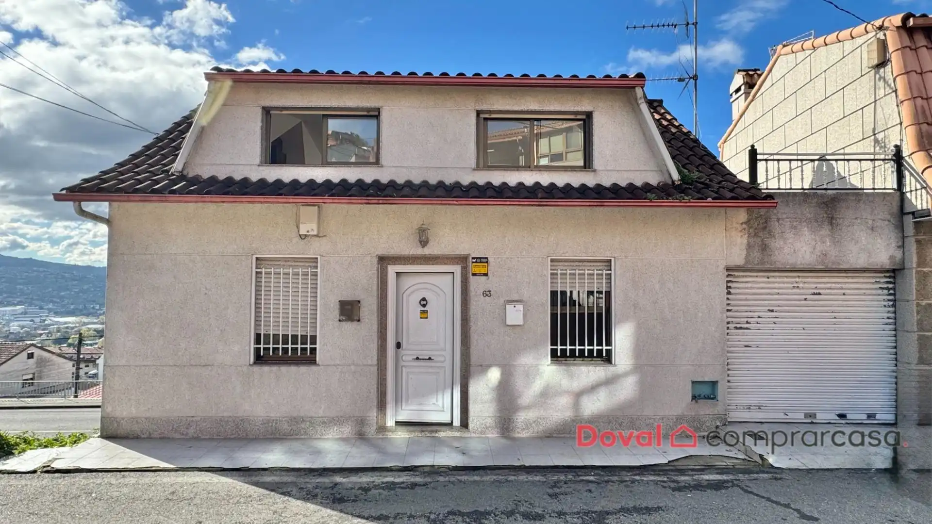 Exterior view of Houses for sale in Vigo   with Heating, Private garden and Parquet flooring