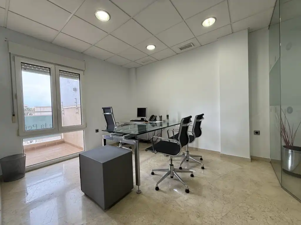 Local en venta en Orihuela con Aire acondicionado, Calefacción y Terraza