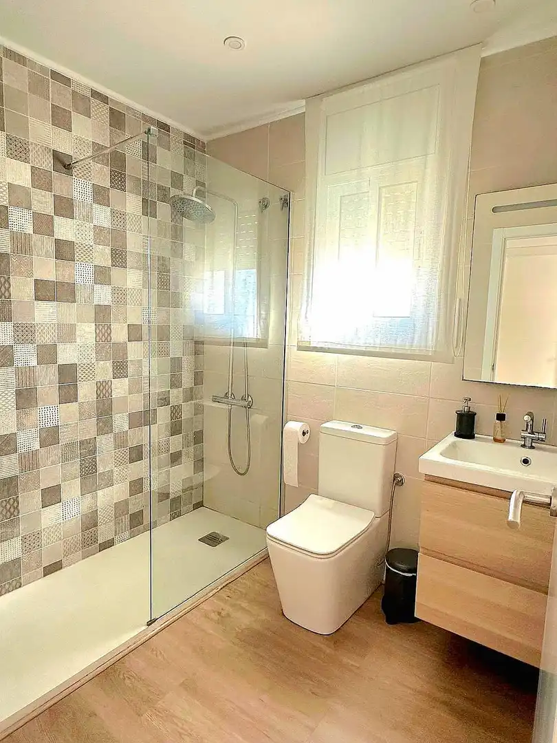 Baño de Casa o chalet en venta en Calafell con Aire acondicionado, Calefacción y Jardín privado