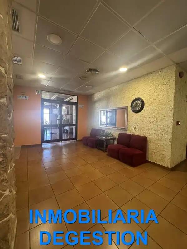 Inmuebles singulares con ascensor en venta en Calle Cerro de la Llana, imagen 9