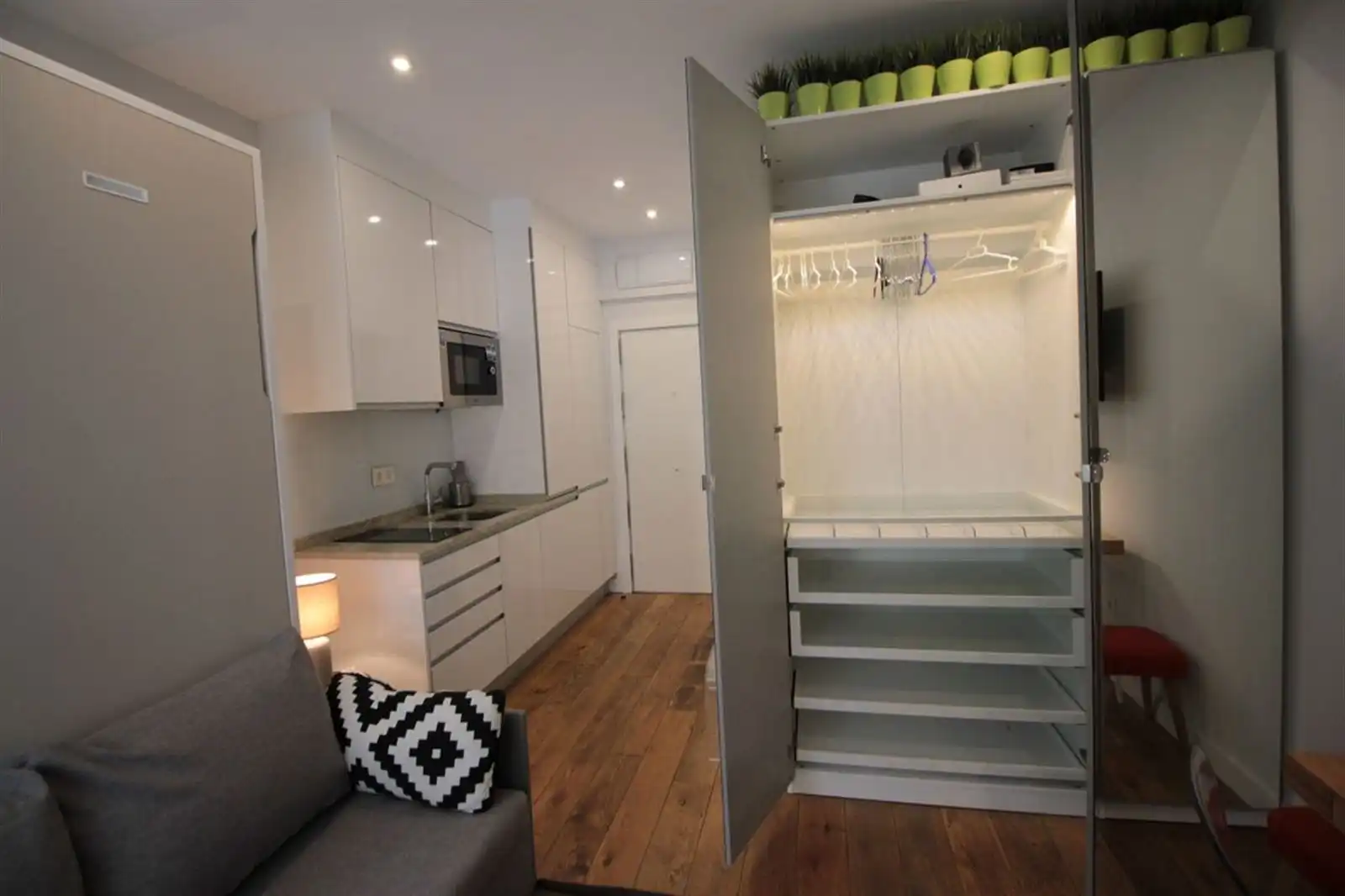 Kitchen of Study for rent in Madrid  with Air Conditioner, Heating and Furnished