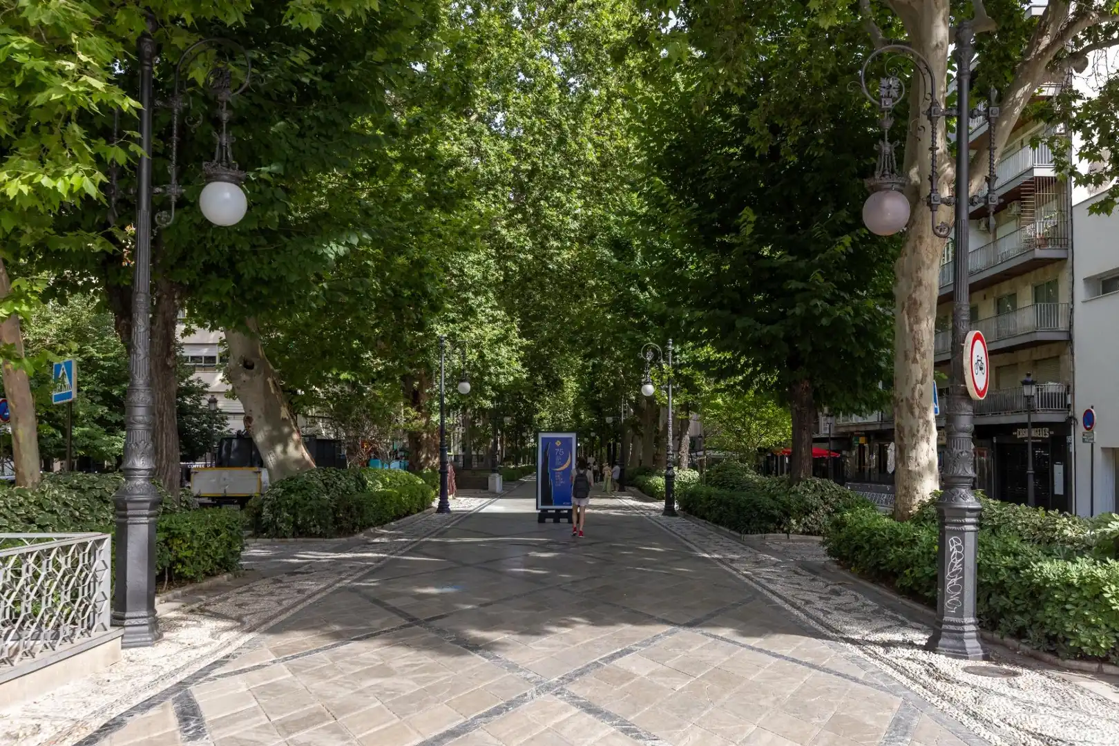 Exterior view of Flat for rent in Granada  with Air Conditioner, Furnished and Balcony