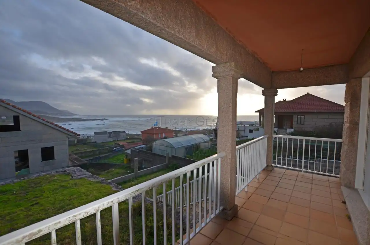 Habitación de Casa o chalet en venta en Oia con Calefacción, Jardín privado y Terraza