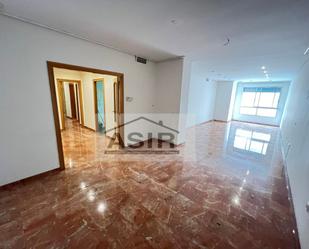 Exterior view of Flat to rent in Alzira  with Air Conditioner and Terrace