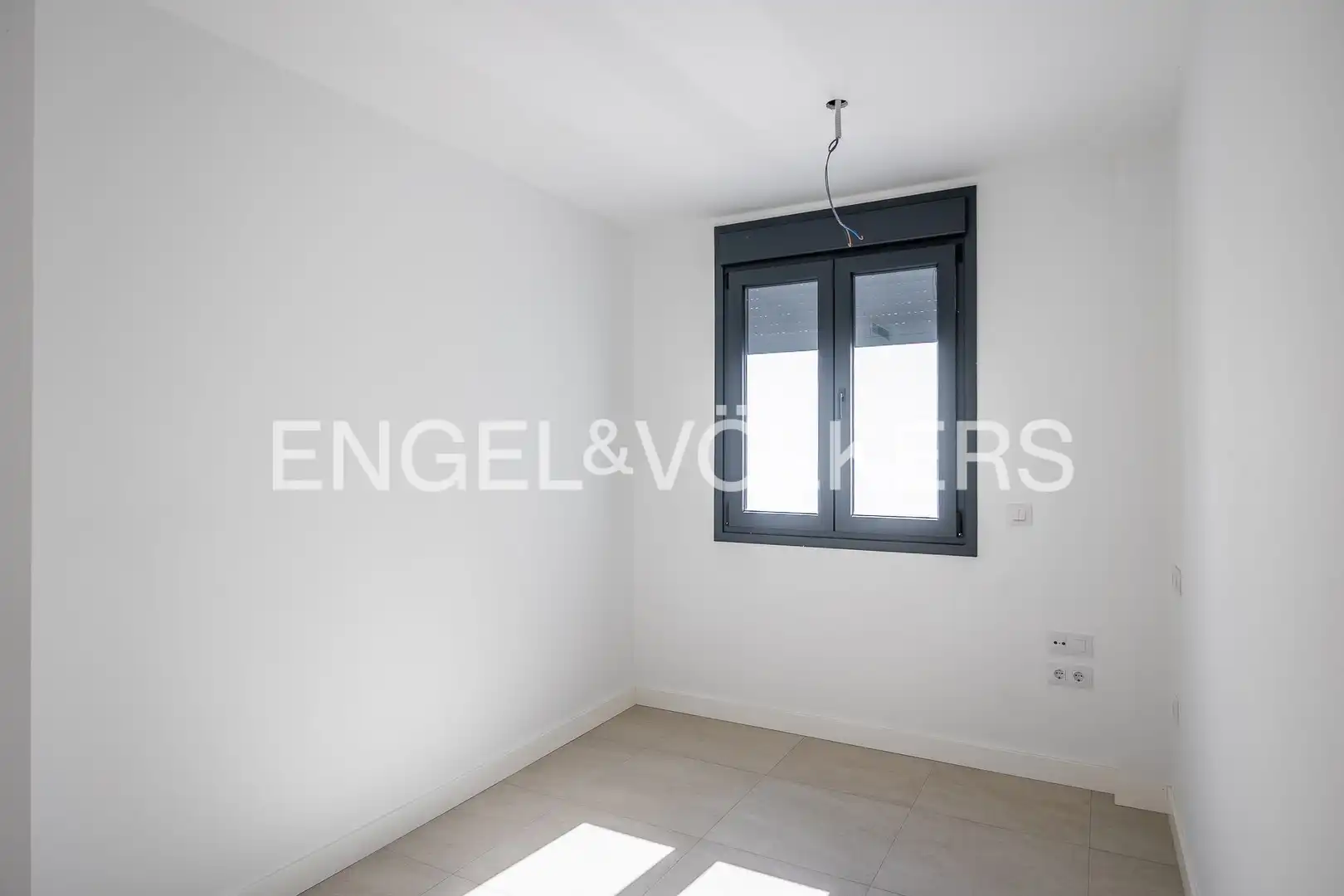 Piso en venta en Sevilla con Aire acondicionado, Calefacción y Piscina