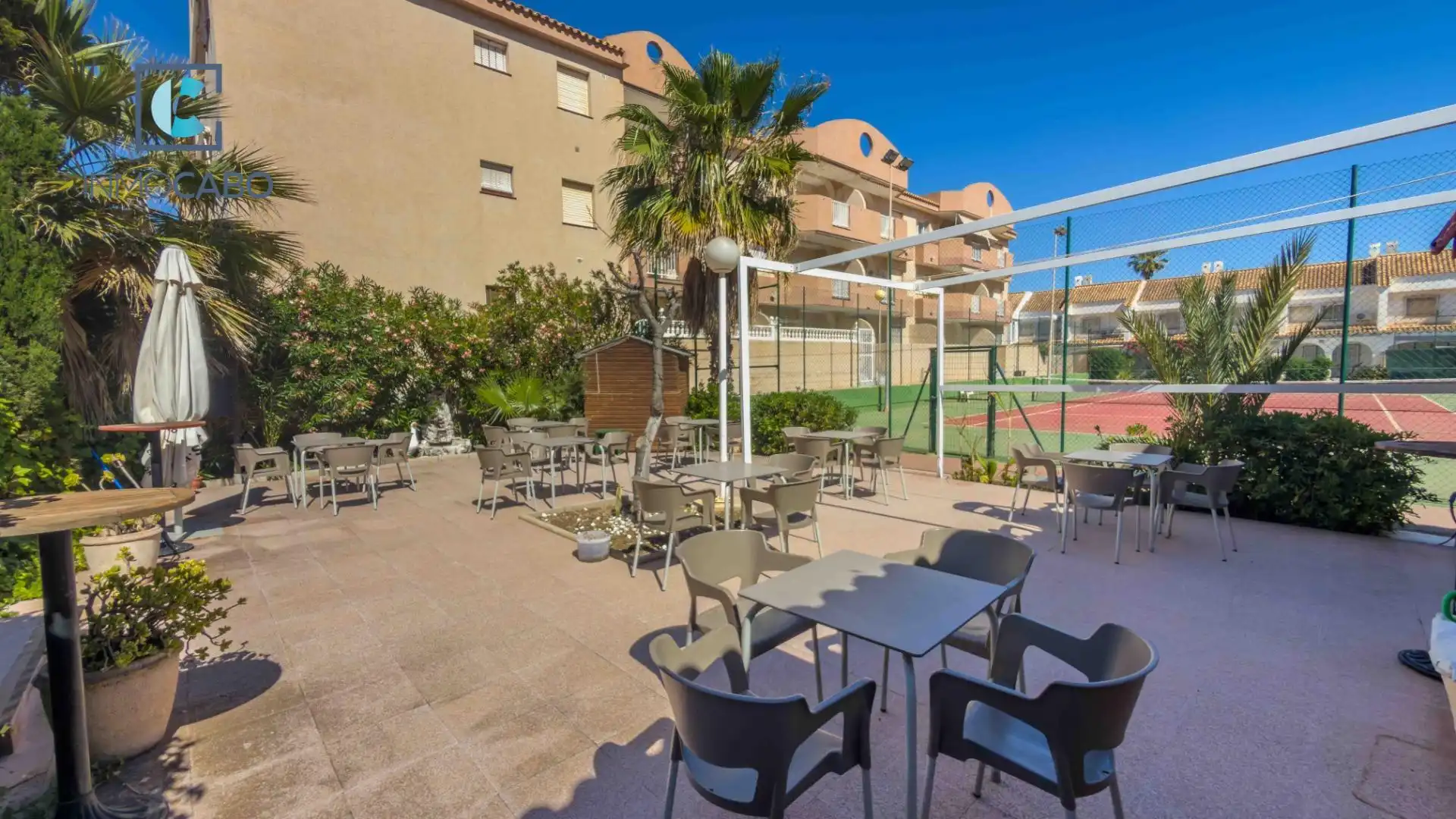 Terraza de Local en venta en La Manga del Mar Menor