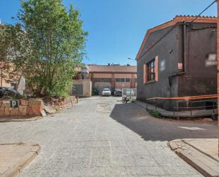 Vista exterior de Nau industrial en venda en Terrassa