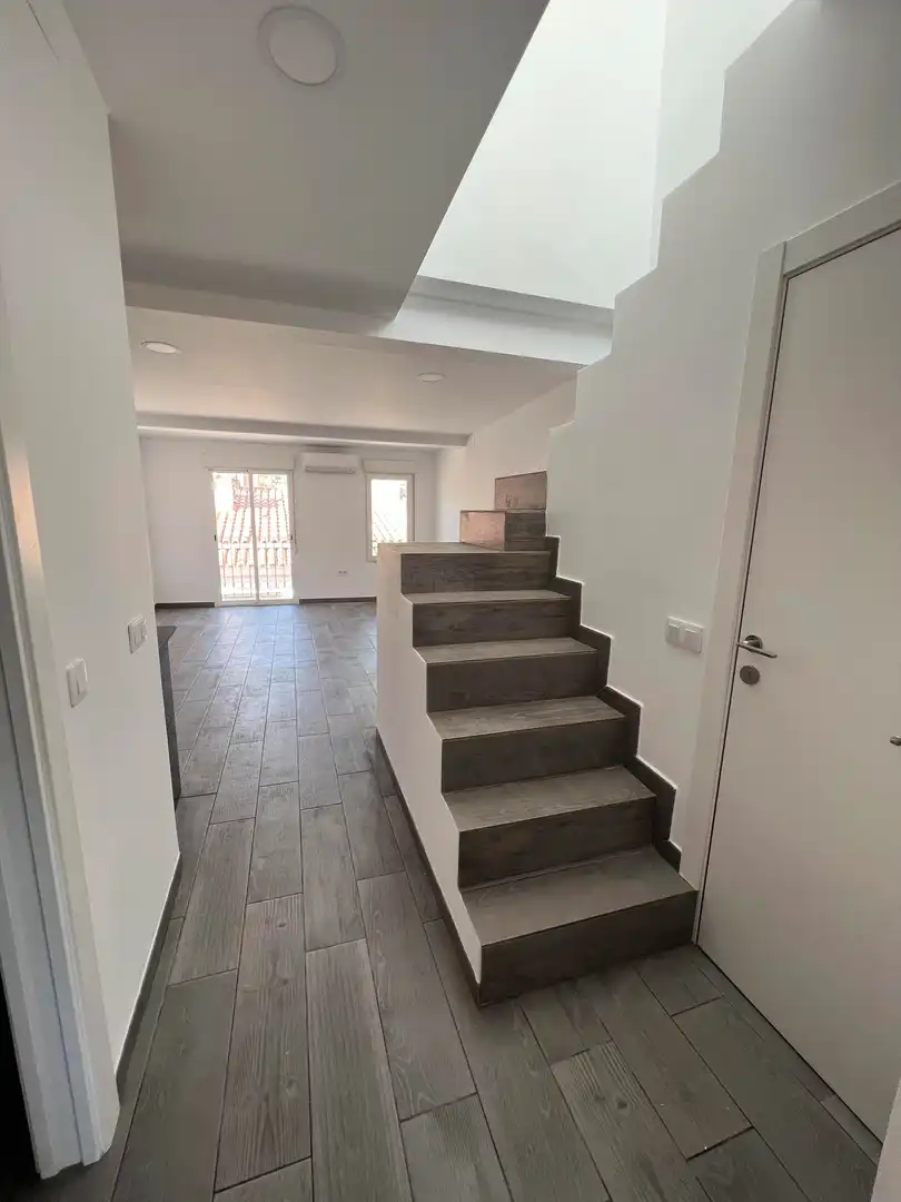 Attic for rent in Centre