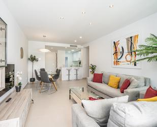 Sala d'estar de Planta baixa de lloguer en Estepona amb Aire condicionat, Calefacció i Terrassa