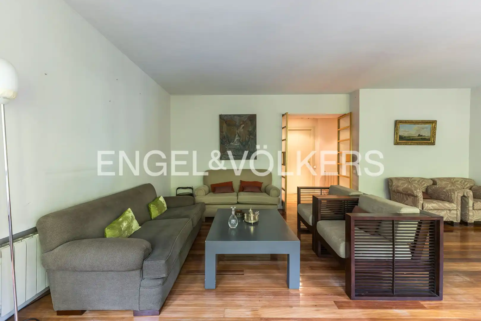 Living room of Flat for sale in Madrid  with Heating, Private garden and Parquet flooring