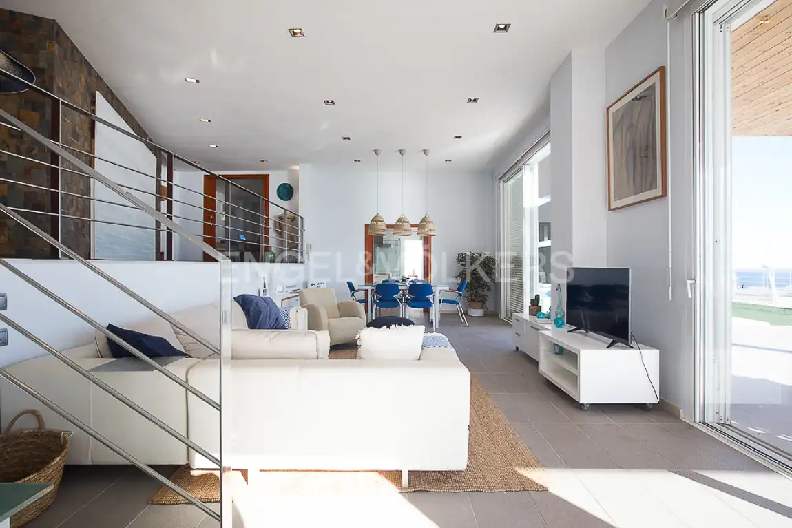 Living room of Houses for sale in Cullera  with Air Conditioner, Heating and Terrace