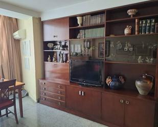 Flat to rent in Gran Vía Ramón y Cajal, Arrancapins, Extramurs,  Valencia Capital