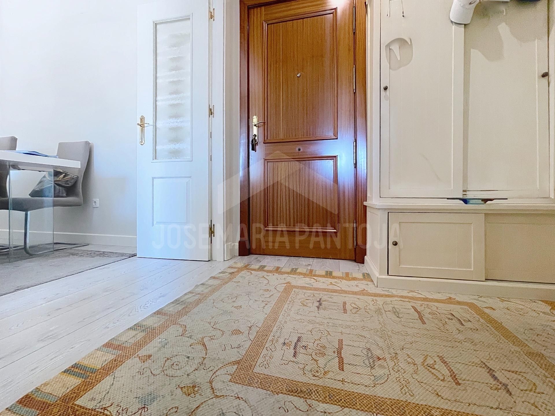 Flat for sale in Jerez de la Frontera  with Air Conditioner, Heating and Private garden