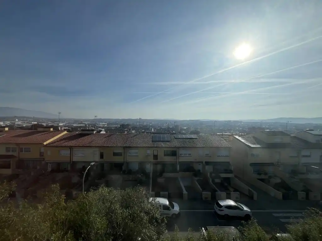 Vista exterior de Casa o xalet en venda en Canovelles