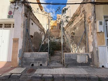 Casa bifamiliare in vendita a Barrio Alto - San Félix