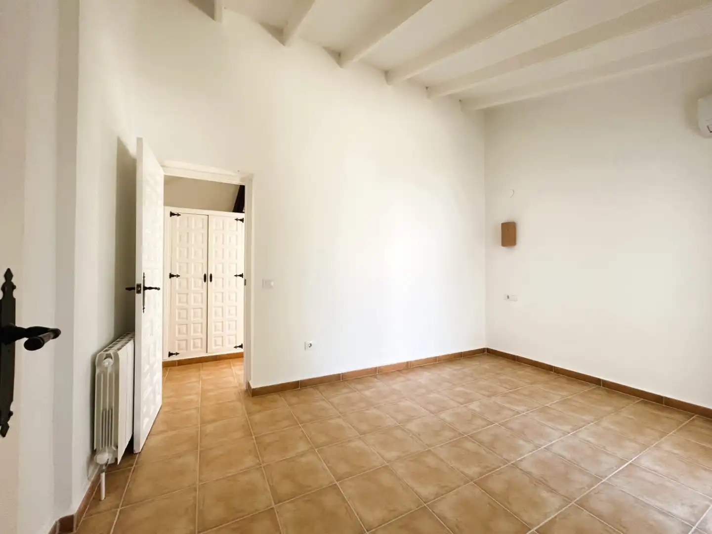 Houses for sale in Jávea / Xàbia  with Air Conditioner, Heating and Terrace