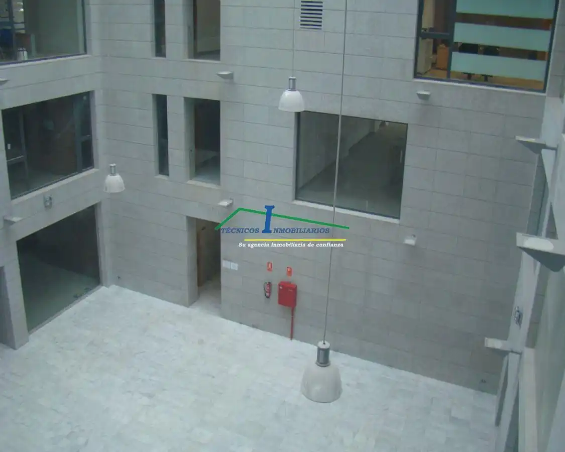 Exterior view of Office for sale in Sur