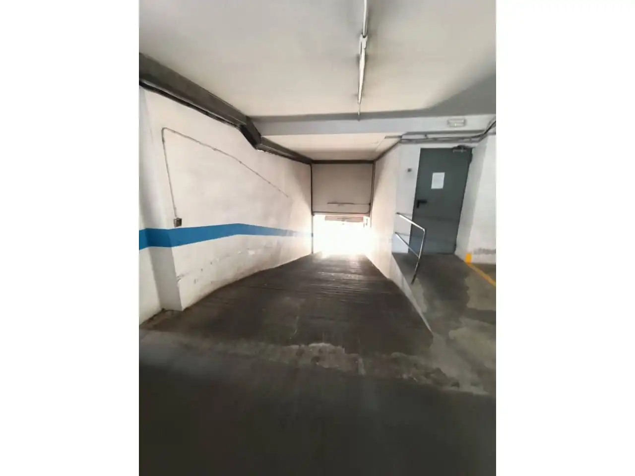 Parkplatz von Garage zum Verkauf in Girona