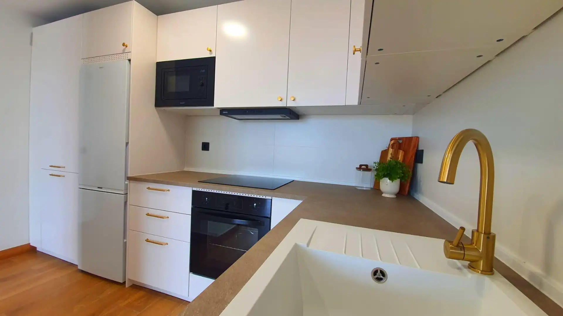 Kitchen of Flat for rent in Alcalá de Guadaira