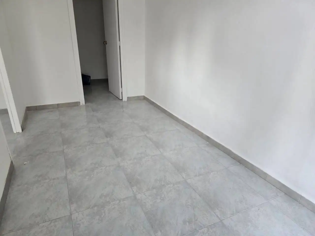 Gewerbefläche zur Miete in Plaza Clavé, imagen 10