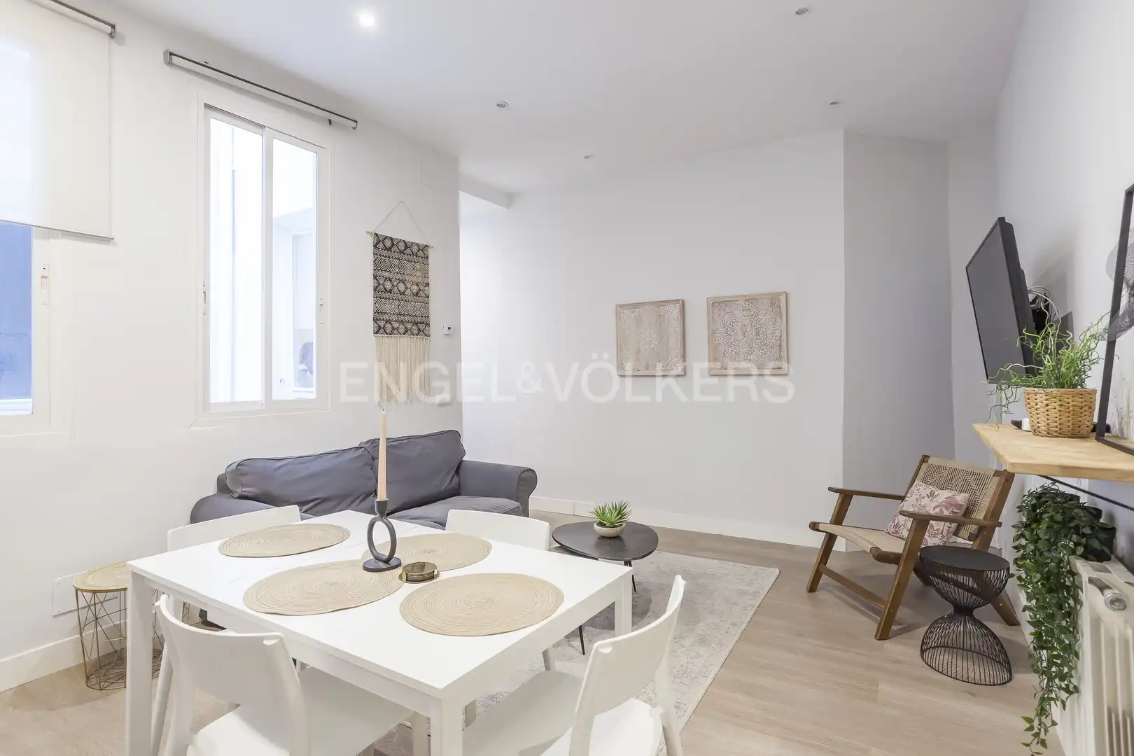 Piso en venta en Universidad - Malasaña
