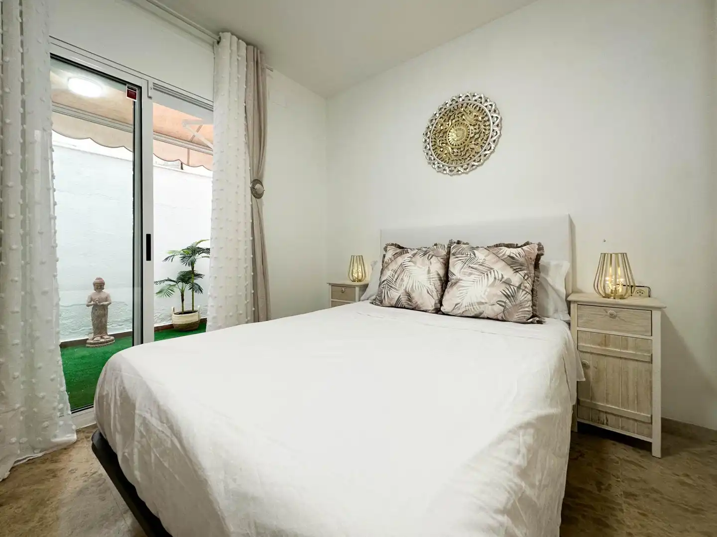 Schlafzimmer von Wohnung zur Miete in Vilanova i la Geltrú mit Klimaanlage, Möbliert und Balkon